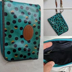 Fossil clutch